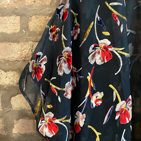 Floral Kimono - Picture 2 of 3